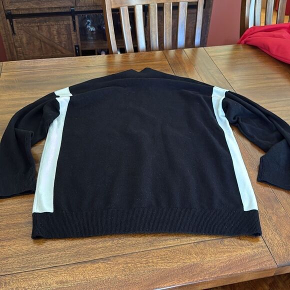 Express Mock Neck Oversized Sweater Size XL - Picture 6 of 6